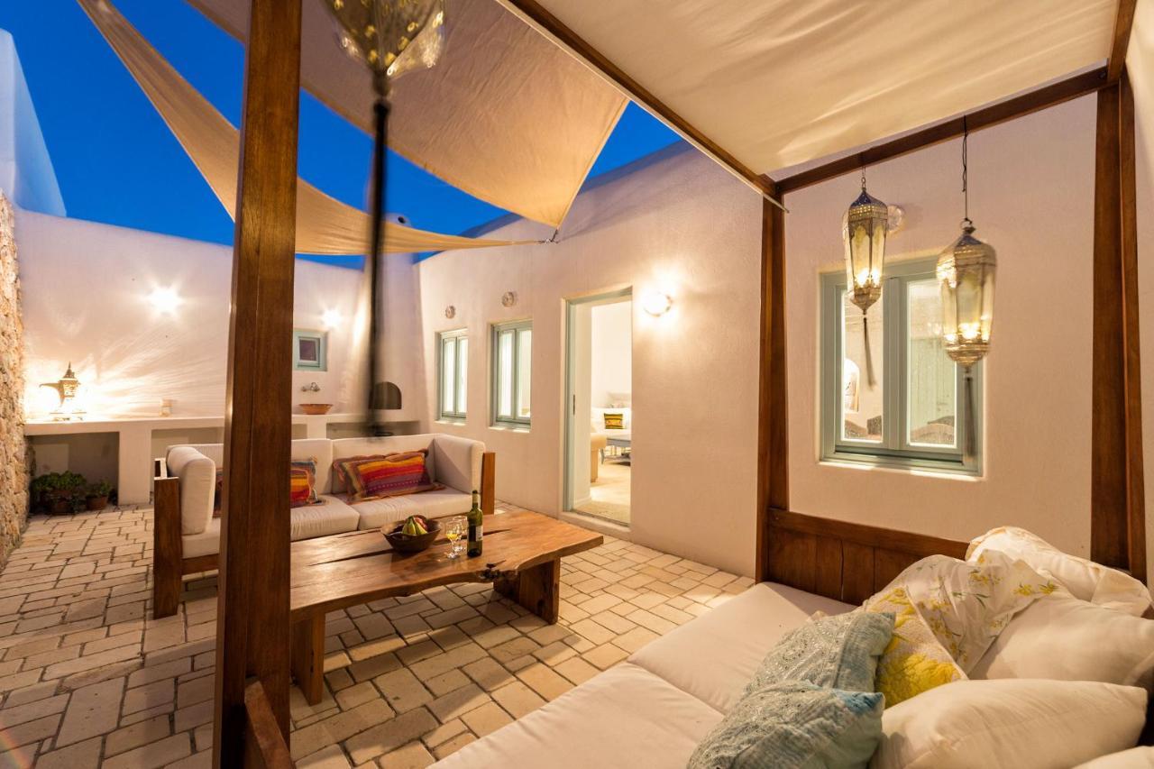 Sleeps8-parking-garden-pool-sunsets-barbeque Vila